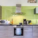Apartment Le Jean Jaures - Refait A Neuf, Lumineux, Long Balcon, Jolie Vue, Wifi, Coeur Vieux-nice *