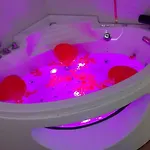 Nid D'amour Baignoire/jacuzzi Apartment