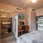 Le Mirabeau