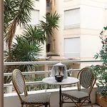 Promenade, 2pieces Chic Et Clim Avec Terrasse Location Eligible Au Bail Mobilite Mobility Lease Apartment *
