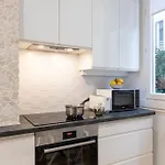 Apartment Promenade, 2pieces Chic Et Clim Avec Terrasse Location Eligible Au Bail Mobilite Mobility Lease