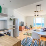 Sunny Private With Sea View Near The Beach Apartment *