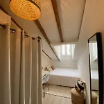 Lovely 1 Bedroom - Heart Of * Nice