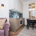 Top Floor Negresco Residence
