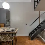 Charming 2 Bdr Old Town Apartment *