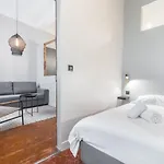 Charming 2 Bdr Old Town * Nice