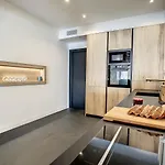Nestor&jeeves - Blue Promenade - Sea Front - - Luxe Apartment *