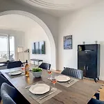 Nestor&jeeves - Blue Promenade - Sea Front - - Luxe Apartment *