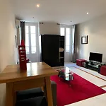 Maccarani Apartment