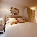 Nice Renting - Paganini - Spacious Apartment - 2 Bedrooms - King Bed - Bathtub - Heart Of Nice