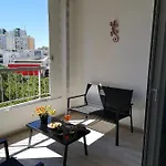 Aux 4 Bleutees Apartment *
