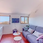 Gilly 4 - Exceptional 2beds, Sea View, Modern,a/c, Old Town Apartment Nice