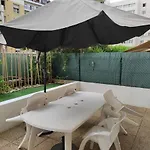 Studio-terrasse A Carras