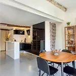 Ross 5- F2, Lumineux, Balcon, Loft, Clim, Vieux-Nice
