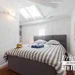 Apartment Private Building, 4 Apts, Unique At Nice- Old Town