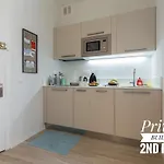 Private Building, 4 Apts, Unique At Nice- Old Town * Nice