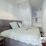 Apartment Private Building, 4 Apts, Unique At Nice- Old Town *
