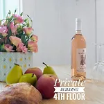 Apartment Private Building, 4 Apts, Unique At Nice- Old Town *