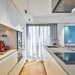 Sublime Promenade Des Apartment