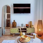 Superbe Plage/ Promenade Des 104 Apartment *