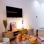 Superbe Studio Balcon Plage/ Prom. Des Anglais 103