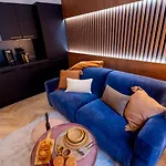 Superbe Studio Balcon Plage/ Prom. Des Anglais 103