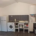 Superbe Appartement Avec Patio, Linge Fourni