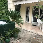 Mont Boron Outdoor Patio Free Parking