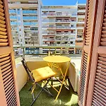 Nice Studio A 100 M De La Mer
