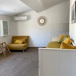 Cozy With Terrace - Old Town