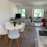 Apartment Cozy With Terrace - Old Town *