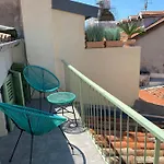 Apartment Cozy With Terrace - Old Town *
