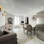 Apartment Renting - 9 Massena - Spacious Massena Square - Ac - Fully Equipped