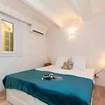 Apartment Maison Bianchi - Prefecture - Old Town