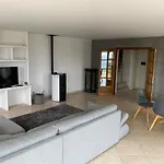 Spacieuse Nicoise Au Calme Avec Piscine