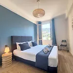 Nestor&Jeeves - Blue Pearl - Port Area - Close Old Town