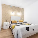 Loft Magnan - Parking - Ideal Couples -beach -tram & Supermarkets - New & Confort-ac Apartment
