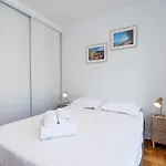 Apartment Quiet 1 Bdr Downtown Terrace Ac & Parking