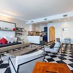 Outstanding View - Large 1 Bdr With Ac