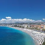 Outstanding View - Large 1 Bdr With Ac Apartment *