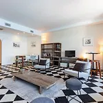 Outstanding View - Large 1 Bdr With Ac Nice