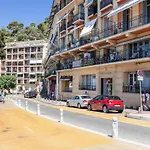 Outstanding View - Large 1 Bdr With Ac Apartment