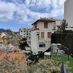Loft Magnan - Parking - Ideal Couples -beach -tram & Supermarkets - New & Confort-ac Apartment Nice
