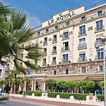 Hotel Le Royal Promenade Des 3*