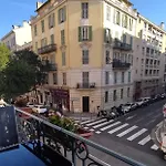 Hotel Parisien