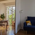 Apartment Amazing 2-bedroom In Near The
