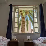 Amazing 2-bedroom In Near The Nice