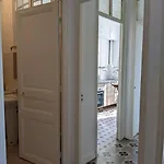 Amazing 2-bedroom In Near The