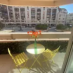 Apartment 6 Pers Port De Nice, Et Vieux-nice A Pied Nice