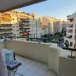 Lovely 1 Bedroom Vacation With Free Parking.